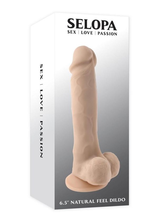 Selopa Natural Feel Dildo 6.5in with Balls - Vanilla